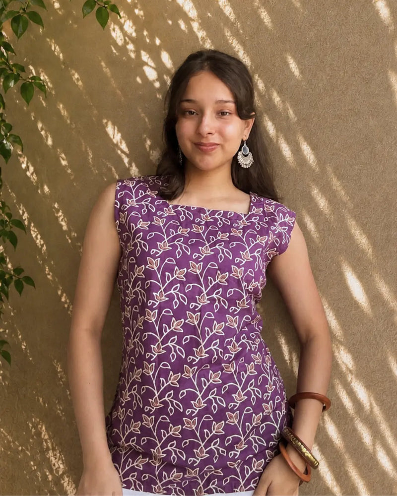 Purple Ivy Laceback Cotton Short Kurti